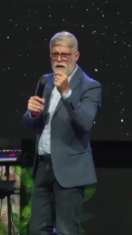 Se você ainda tem sua mãe por1 perto, abrace ela! #claudioduarte #motivação #reflexão #mensagemdodia #mensagemdedeus
