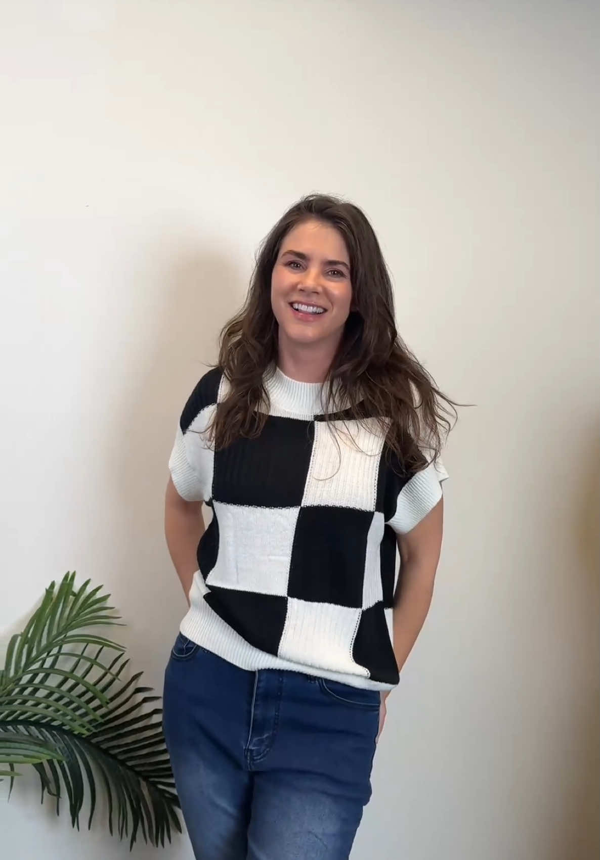 Come hang with us on the LIVE for some exclusive deals!! LIVE NOW #TikTokFashion #OOTD #flashsale #trending #affordablefashion 