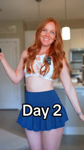 Day 2 of embarrassing myself for you guys! What pickup line should I try next? #redhead