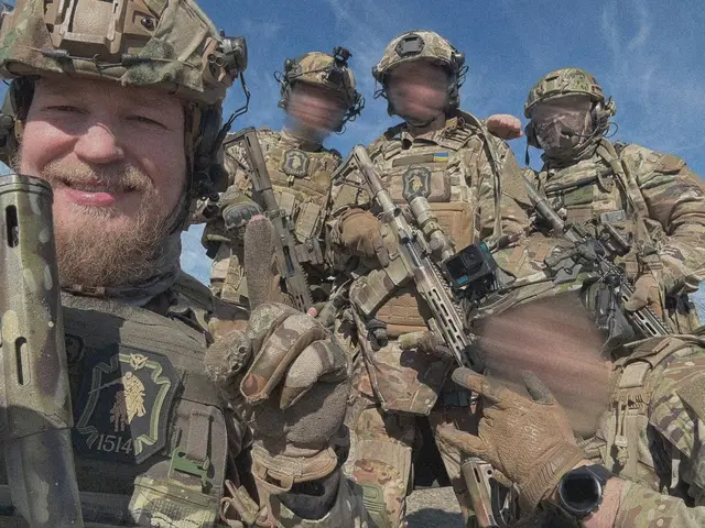 РЕАЛЬНІ ШУТЕРА 🚀 #BESSMERTNII #1032 #locoflamer  #rebus #warinukraine2025  #military #Безсмертний  #silversquad #1514 #NewMusic #rap #newsong2025 #bessmertnii7291 @Андрей @Андрій Миколайович 