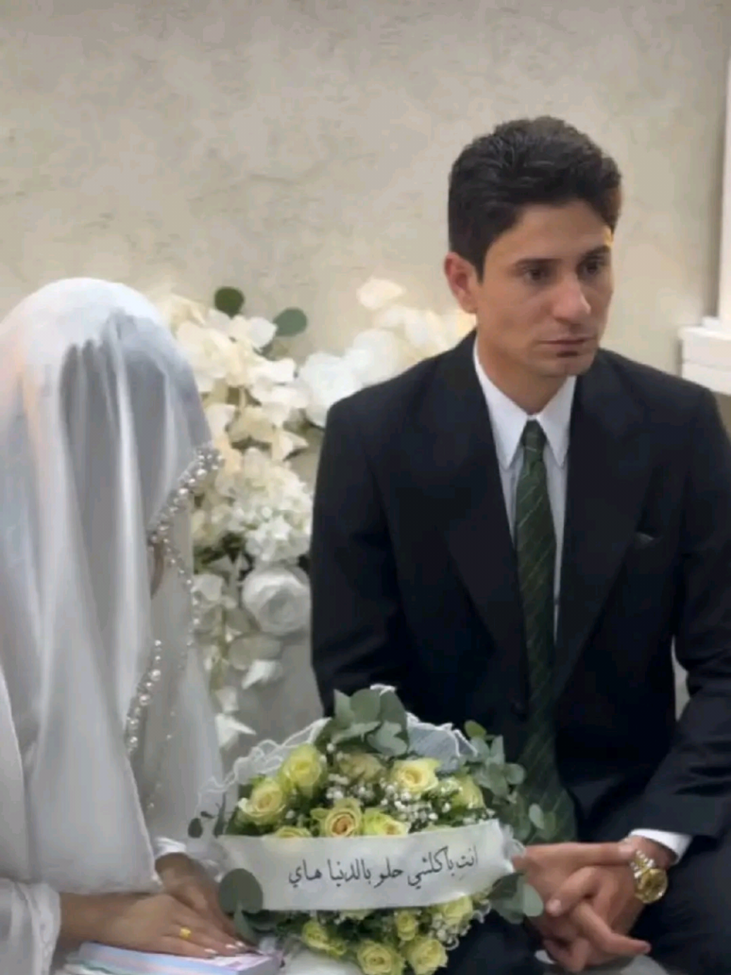 چنت متخيل يحبني 😭💔 .  .  #الشعر #حزن #اشتاگلي #عرس #عزام_الشمري #خطوبة #العراق 