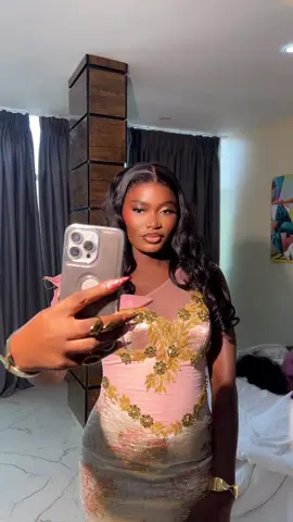 Makinh  pretty girls  look even prettier💄💋❤️……..                                           #makeup artist in agbor# viral# makeup artist in agbor #fyp# fyp#