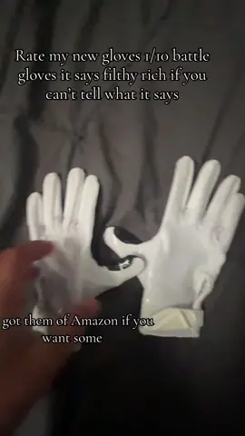 #fypシ゚viral #fypシ #gloves #football #battle @Tristen2raw @Thatboynj @yo.fav.noe @ueve 