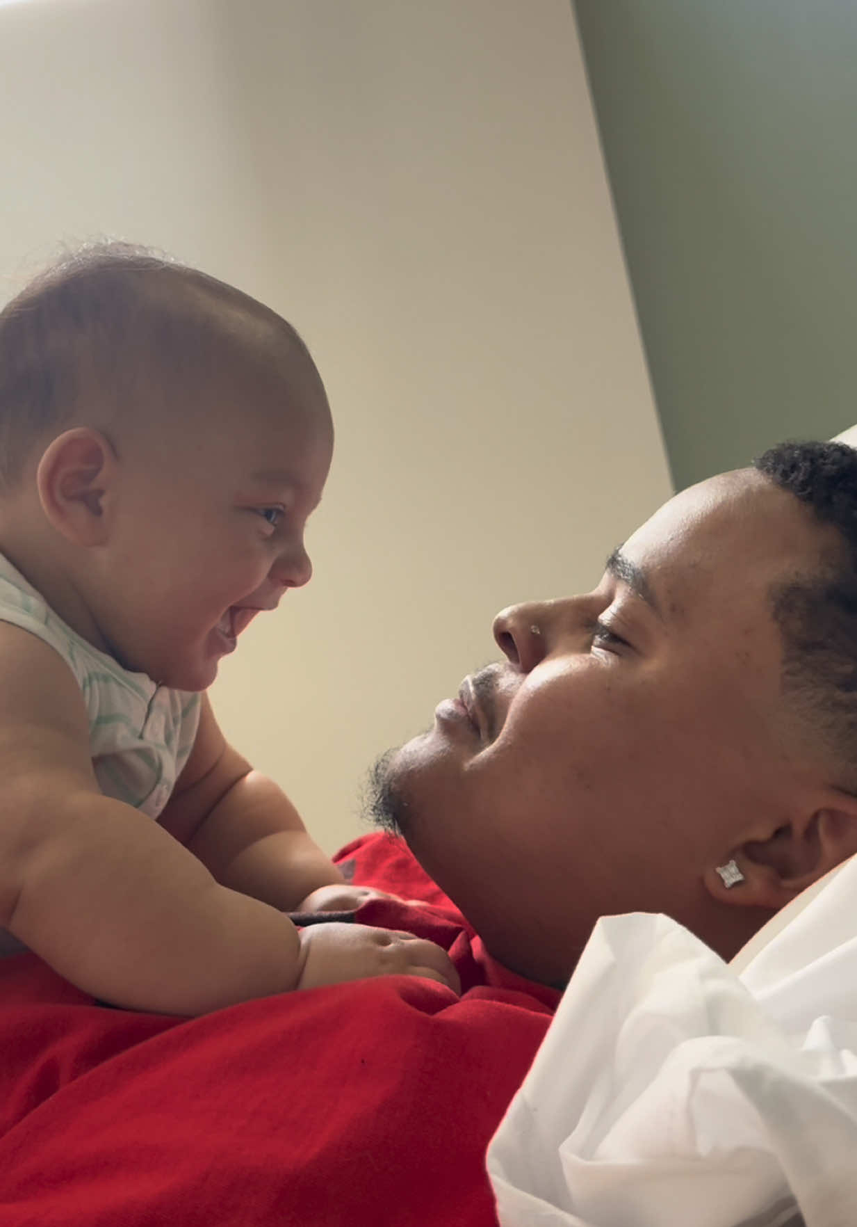 This the only way but I love his smile 🥹❤️ @Zaza 