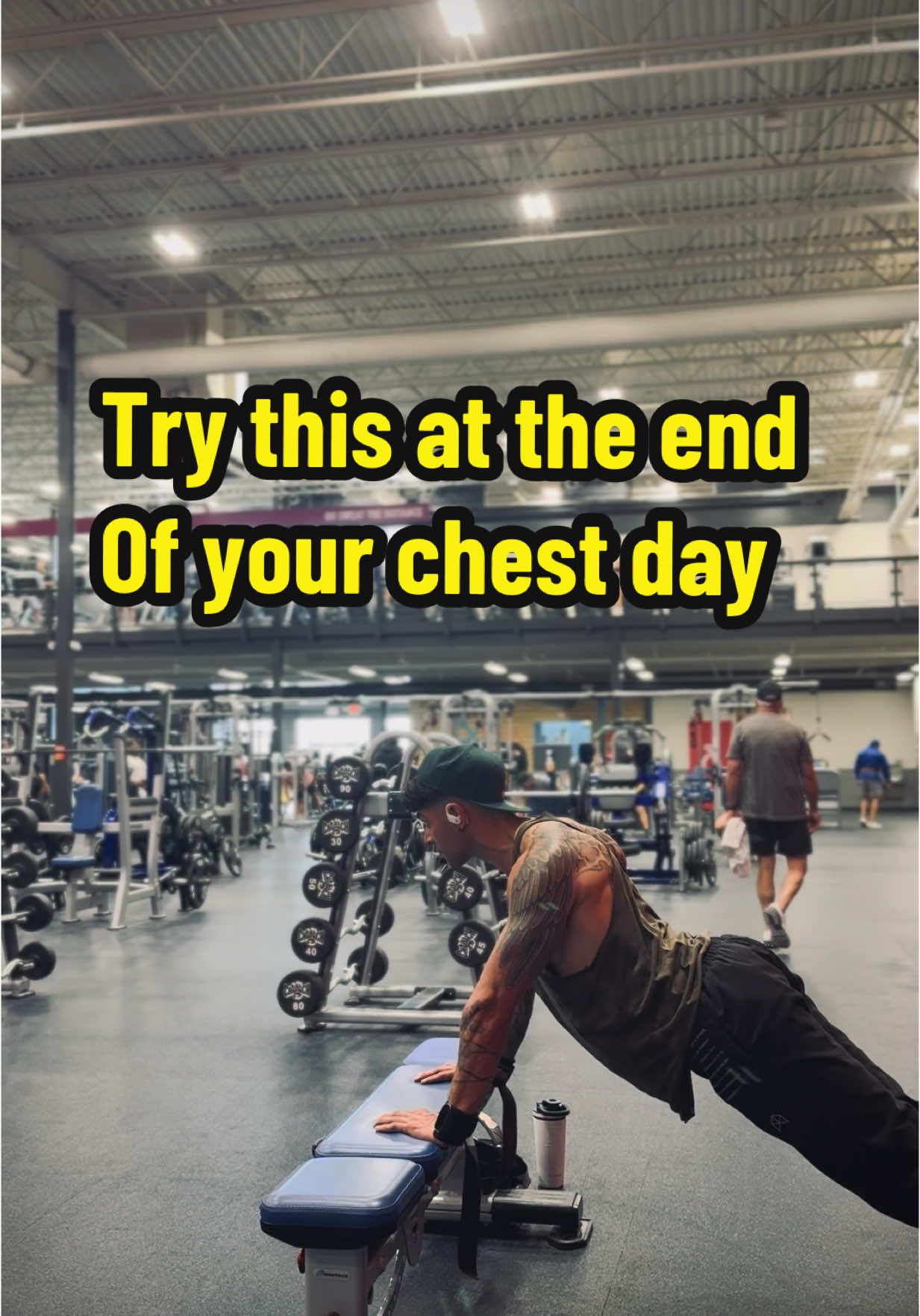 Try this at the end of your chest day, crazy pump #chestday #chestworkout #gym #lifting #Fitness #training #workout #bodybuilding #aesthetic #GymTok 