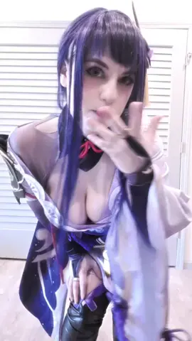 I'm no better than a man when Raiden uses her ult ⚡️💜 #raidenshoguncosplay #genshincosplay #cosplay #GenshinImpact #raidenshogun 