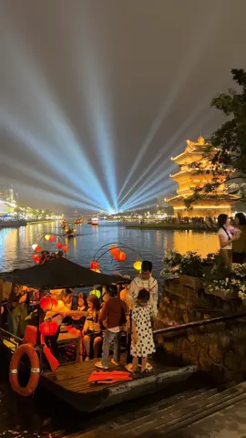 1 năm không biết đi phố cổ bao nhiêu lần😁 #nini1235 #phocohoaluninhbinh #phoco #ngocanh27617 #ninhbinh 