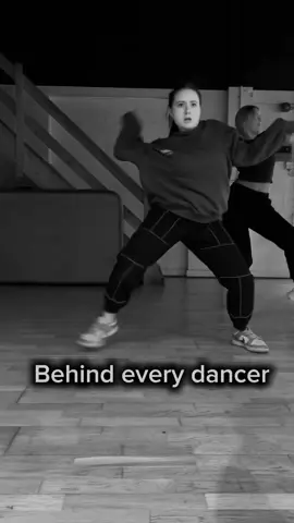 Adam sevani in the water dance was what done it for me 💃🏼🔥 #fyp #foryoupage #dancer 