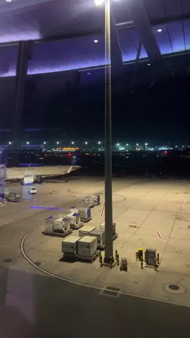 #اكسبلورexplore #fyp #riyadh #الرياض #هواجيس #تفكير #موسيقى #dream #airport #المطار #ممر_السعادة #طيران #الخطوط #الرياض #جده #خواطر #