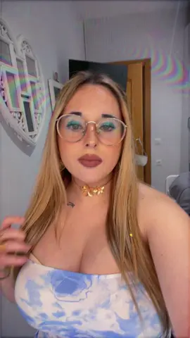 😚😚