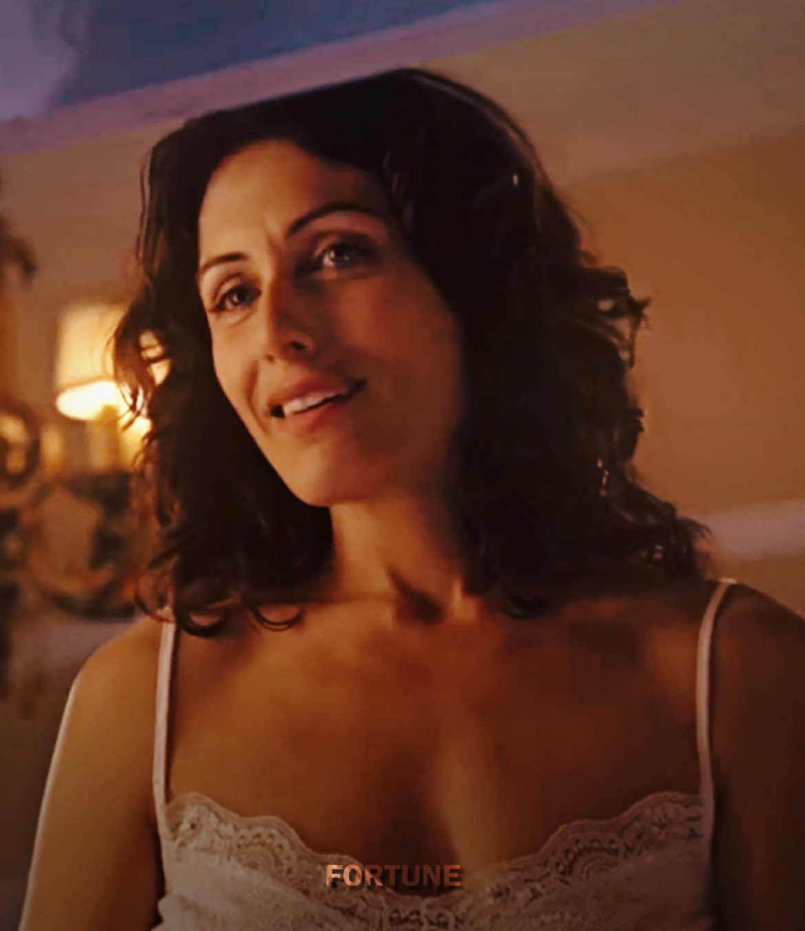 there go my clothes !! 🤣 #lisacuddy #lisacuddyedit #drcuddy #lisaedelstein #house #housemd #housemdedit #fyp 