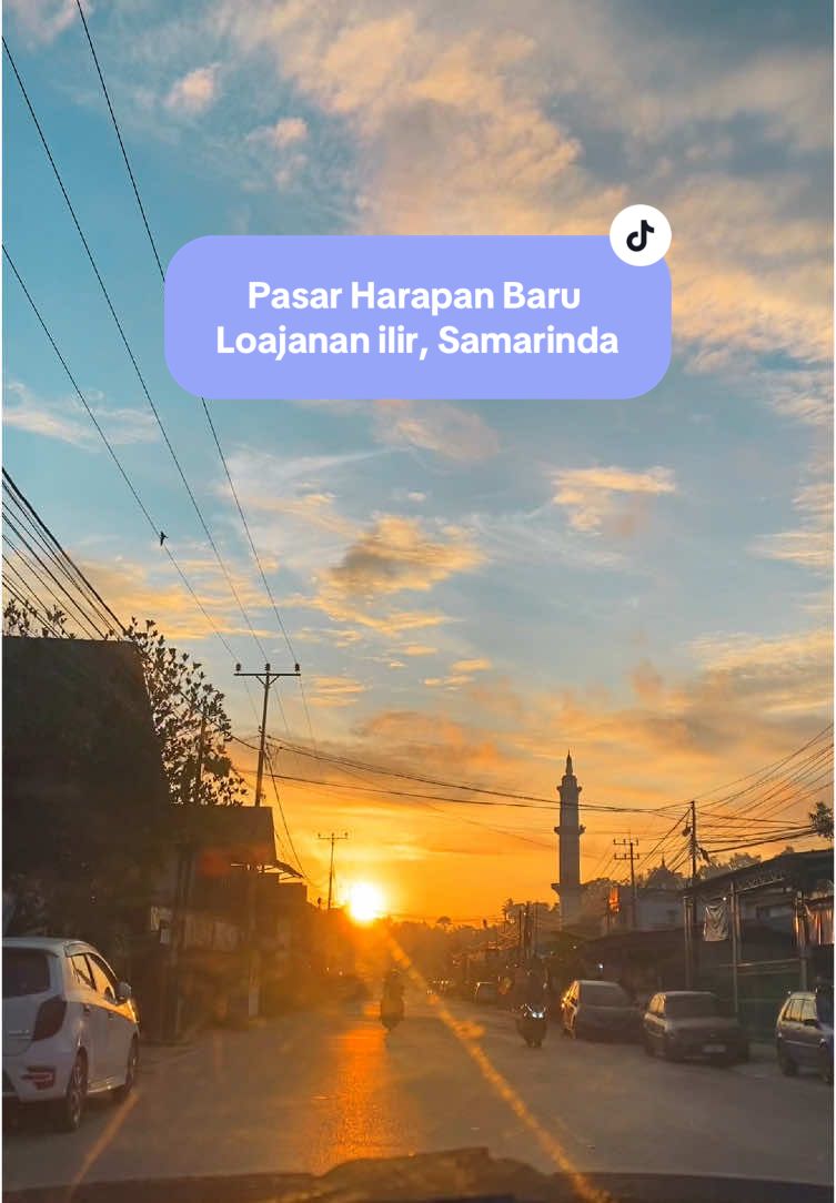 Ada yg rumahnya disini kahh.. bagusss bett sunrise nya🌤️✨ 📍Harapan Baru, Loajanan Ilir, Samarinda, KalTim #sunrise #loajanancity #loajananilir #fyppppppppppppppppppppppp #sundayfunday #tiktoksamarinda #samarinda #sunrisevibes 