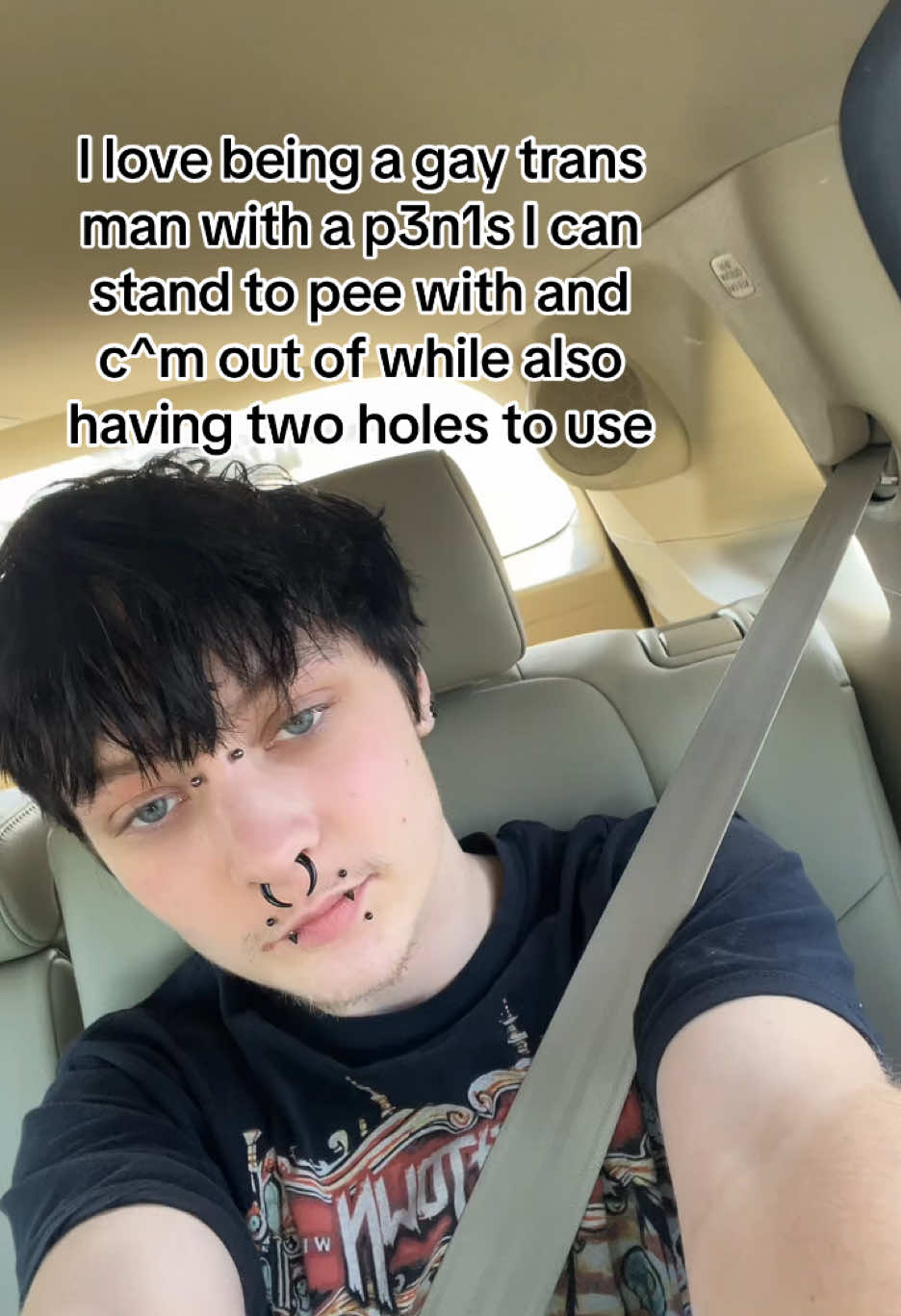 I had metoidioplasty w/ UL, no vaginectomy & no scrotoplasty. Having UL without a vaginectomy significantly increases the risk of complications and risk of fistulas but I did it anyway and healed amazing and I don’t regret anything. r/metoidioplasty and r/phalloplasty subreddits are great resources and I shared my healing journey there too. #trans #transgender #transmasc #transman #transmen #ftm #ftmtransgender #genderaffirmingsurgery #genderaffirmingcare #bottomsurgery #metoidioplasty 