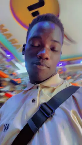 @Abba No Stress @𝕸𝕺 𝕭𝖊𝖑𝖑𝖎𝖓𝖌𝖍𝖆𝖒🇨🇻 @ngaaka blindé @Real Madrid C.F. #viral_video 