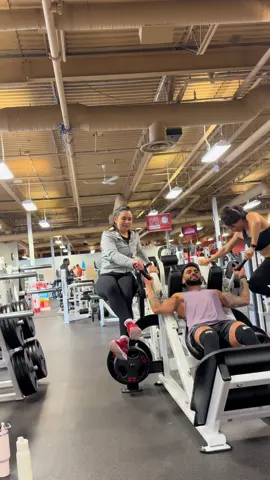 “When the pre-workout hits and you start making questionable decisions.” #FitnessMotivation #Strength #pushyourlimits #bodybuilding #gym #bodybuildingmotivation #legday #personaltrainer #viral #GymTok #neverskiplegday #airdrietrainer #bodybuilding 