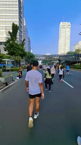 Selamat pagi dan happy weekend #CFD #ThamrinSudirman #GBK #Easyrun #Jakarta #Indonesia 