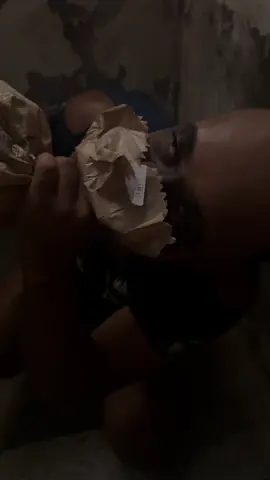 O mendigo ataca novamente 😂😂😂 #explorar #bhedoidimais #viral 