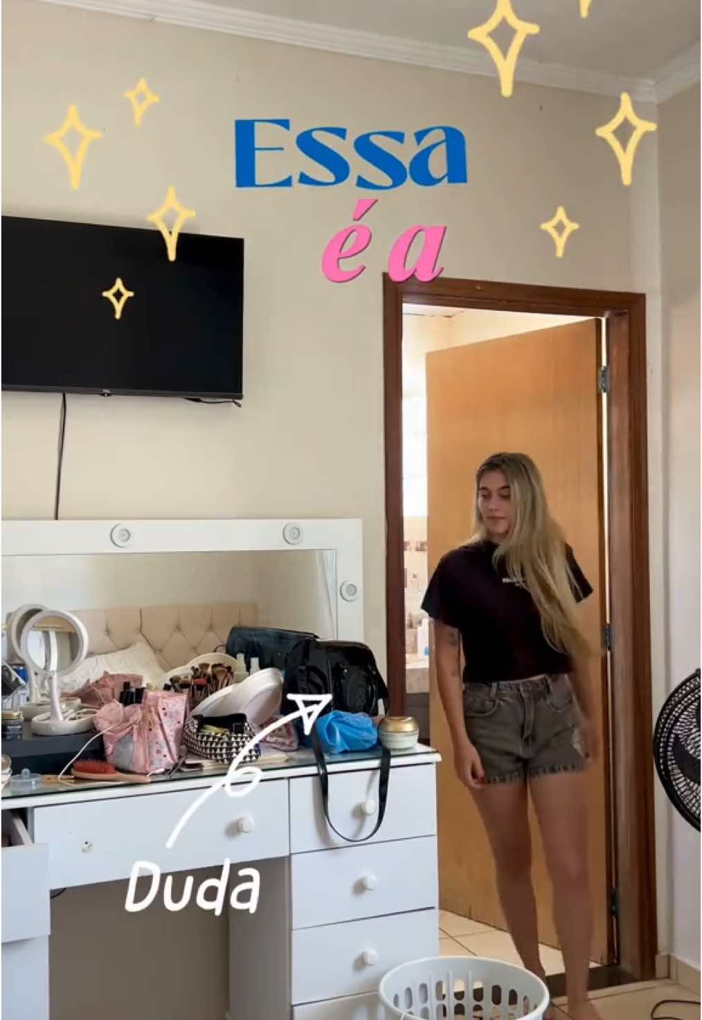 romantizando minha faxina 😂🫶🏻 gostaram desse estilo de edição?! Inspiração: @Eve and @HANNAH TRENCHES  #Vlog #Vlog #rotina #limpezadacasa 