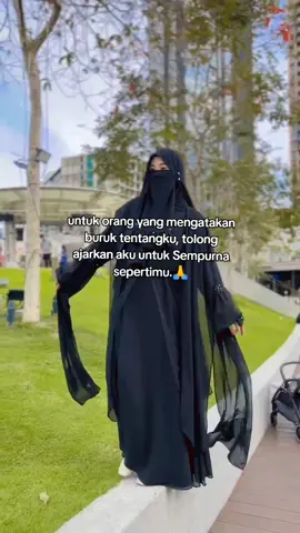 Tolong Doakan Aku Agar Sempurna Seperti Dirimu. Sekali Lagi, Doakan Aku Agar Sempurna Seperti Dirimu#quotes #quotestory #fyp#xyzbca#fankott  #foryouu#quotesaesthetic #fyp#katabijak#funkot#funkotpontianak#lewatberanda #fyppppppppppppppppppppppp #xcyzba 