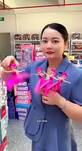 لعبة العروسة الطائرة  فيها سينسور عشان تطير من غير ماتخبط فـحاجة اللعبة التريند دلوقتي بسعر خرافي  اطلبها الان بتوصيل مجاني لحد البيت