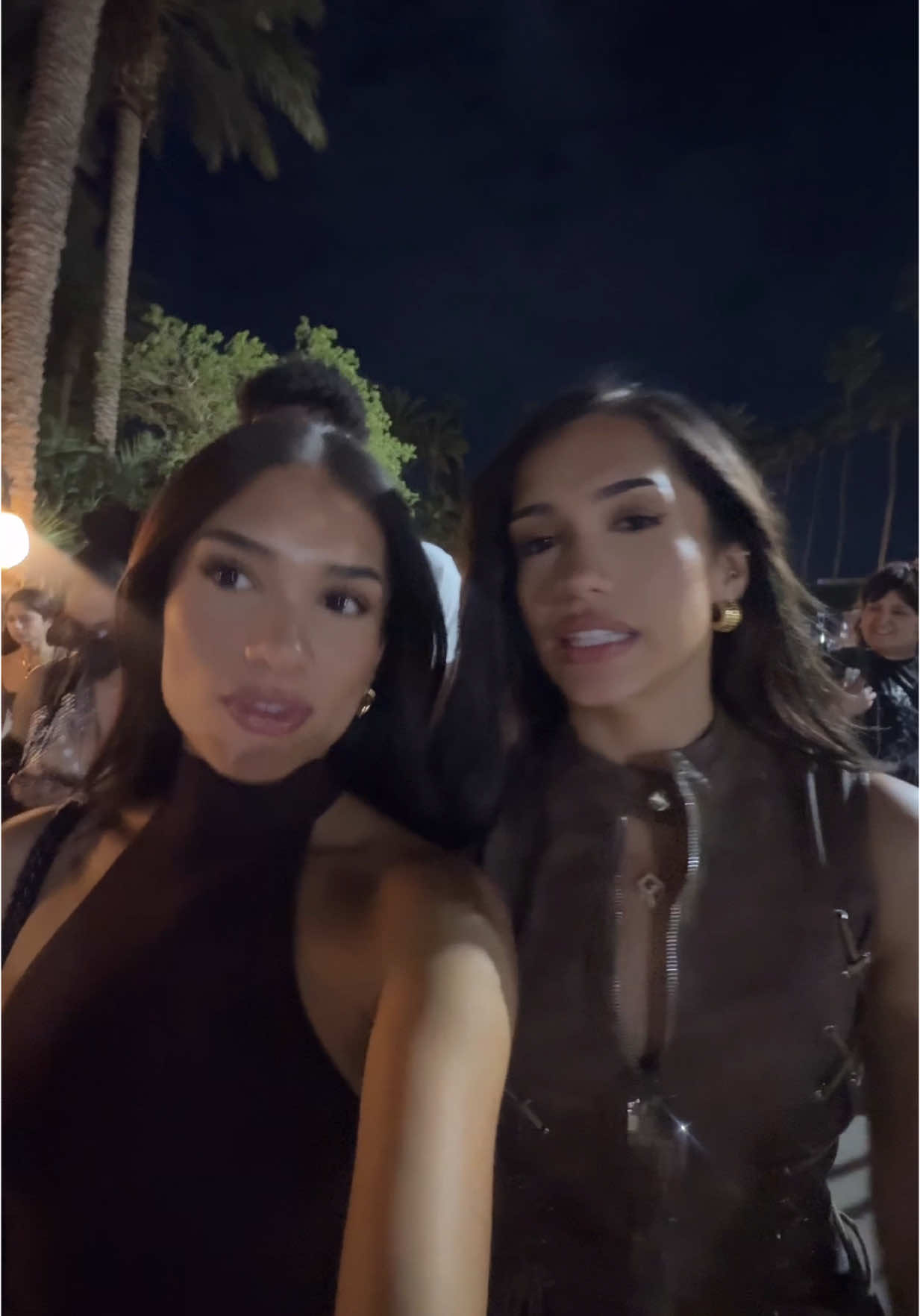 Festival day 1!!!! What an experience🥰🎉 thank you @COVERGIRL for making this such a special experience for us ❤️ #COVERGIRLpartner 