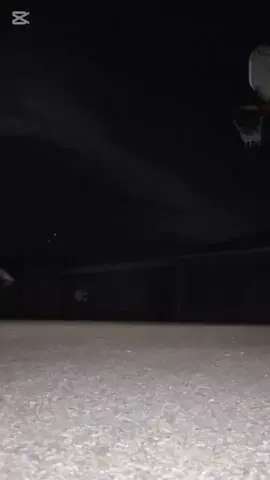 night basketball🌃 #basketball #training #fyp #mylife #basketballislife 