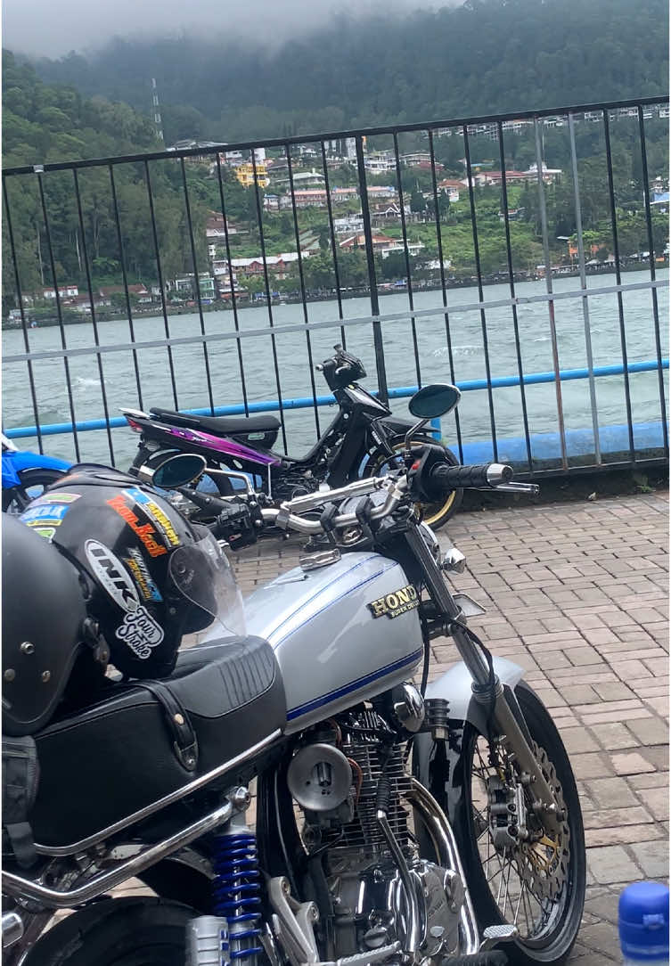 nyarap rodok kawanen