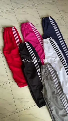 baggy trackpants for y’ll 🤩🙌 #OOTD#baggytrackpants#trackpants#pantsrecommendation#trending 