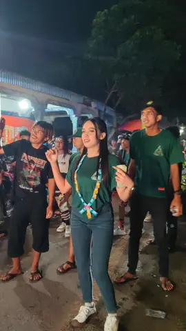 hayoloo😂 @sania.cs  #blitar24jam #viralkarnaval #karnavalkaranggondang #fyp #partyhoreg #karnaval2024 