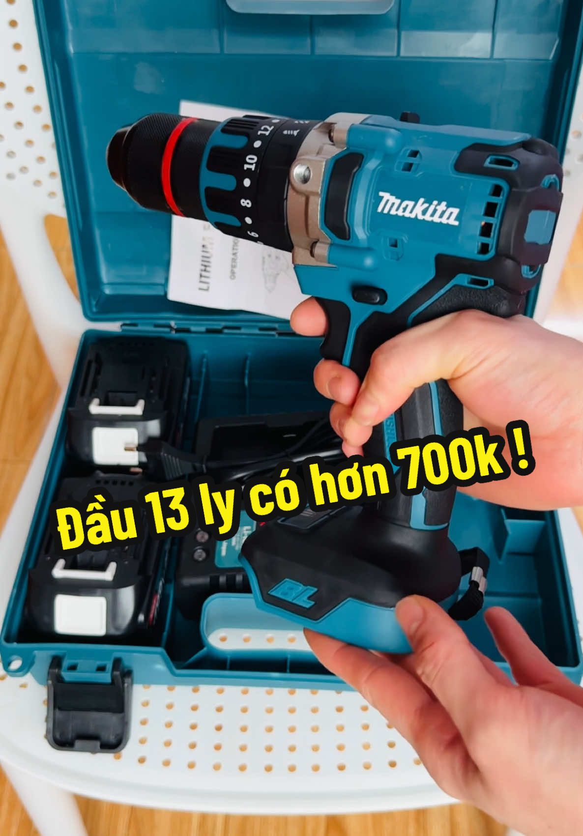 Trả lời @Minh hơn 700k ,miễn phí ship bác nhé. #xuhướng #maykhoanpin #maykhoanmini #maykhoanpin #maybanvit #maykhoan #maykhoancamtay #maykhoanpingiare #makitatools #makita #khoanpin #xuhuong #xuhuongtiktok #pin20cellchanpinthongdung 