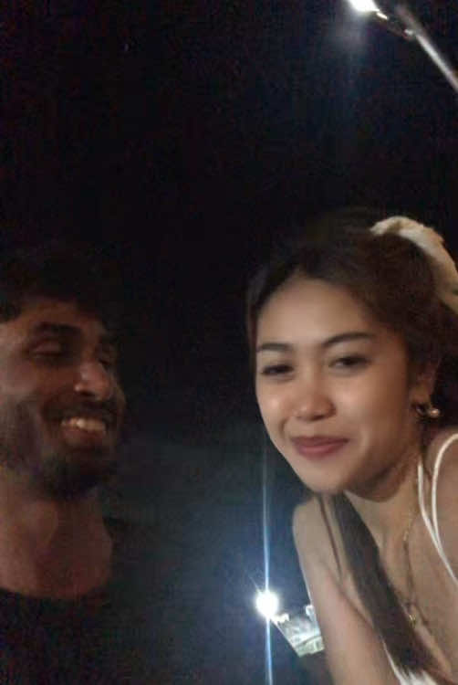 I’m an Indian here. 😂 #pinoyindiancouple🇮🇳❤️🇵🇭 #ShAchu #lovestory #bekindtoeveryone💖 #blessedcouple👩🏻‍🤝‍👨🏼 #pilotlife 