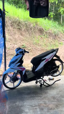 Ayolah tik tok jangan sb terus🥹.           #soundelitecees🥶 #ogahjinjinstyle #beatespmodifikasisimple #putihabuabu #pinkvenom #sancaring17 #ring17paten 