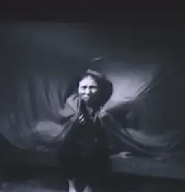 Ta về với mẹ ta thôi,làm con của mẹ như hồi còn thơ