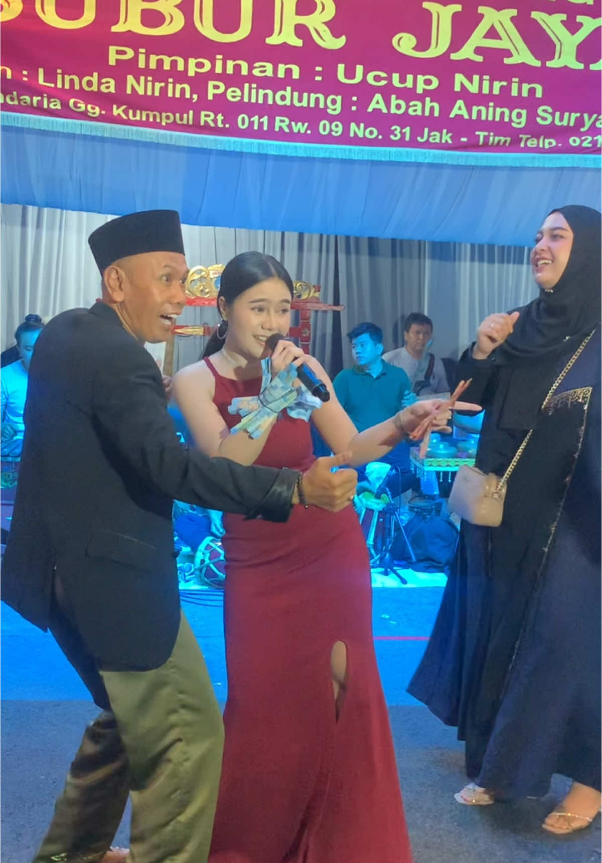 Matahariku versi gambang kromong pimp bang ocit #ucupnirin#gambangkromongsuburjaya@ig : elsafitri_eca #bangocit 