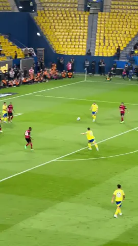 Cristiano Ronaldo still giving us golazo's at 40 🐐 #CR7 #GOAT #football #Soccer (via @laneksa7)