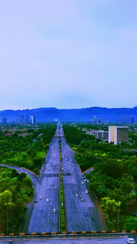 Clean and green Islamabad 🥰❤️‍🩹🍃#islamabad #fouryoupage #naturalbeauty #tiktokoffical #standwithkashmir #greenpakistan⚘🇵🇰⚘ #plzviralvideo #islamabadian 
