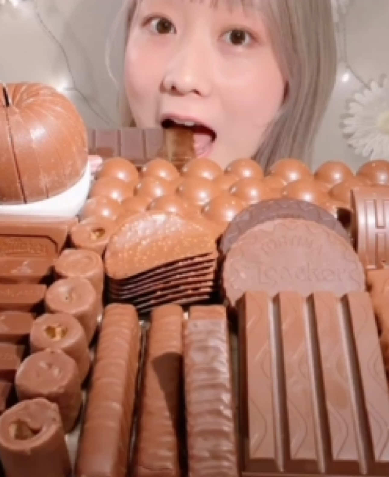 色んなチョコ🍫 Various Chocolates🍫 #tiktokasmr #mukbang 