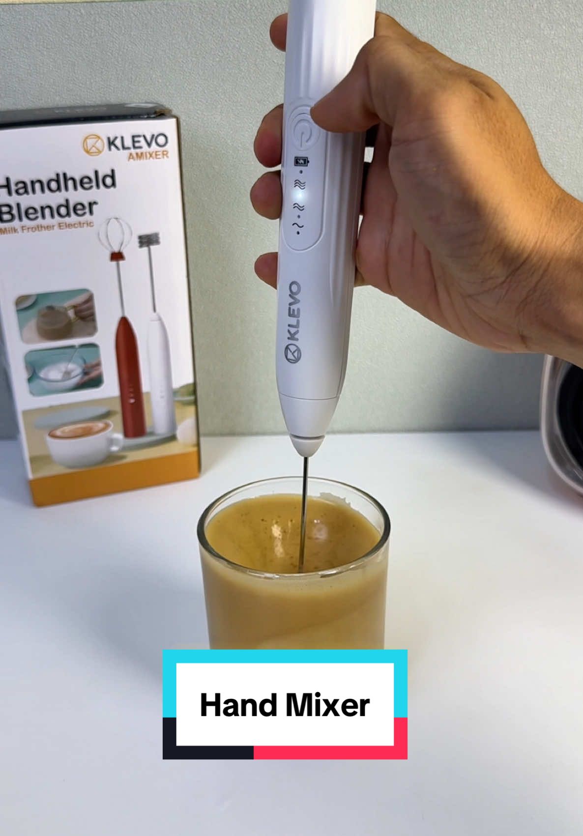 Hand mixer murah berkualitas, Rekomendasi mixer mini untuk minuman dan pengaduk telur. #handmixer #mixermini #handmixermurah #pengaduktelur 