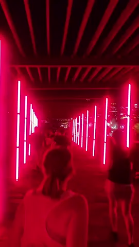 Still can't get over the nike after dark tour! Running with 7000 women in the dark was such an experience  #nike #syd #halfmarathon #Running #fyp #women #afterdarktour #nighttime #first 