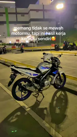 suwun wes ngece😇 #vixion #old #ss #vixion_modifikasi #vixion150 #vixionss #vixionputih #modifikasi #massit #fyp #beranda #padahariini 