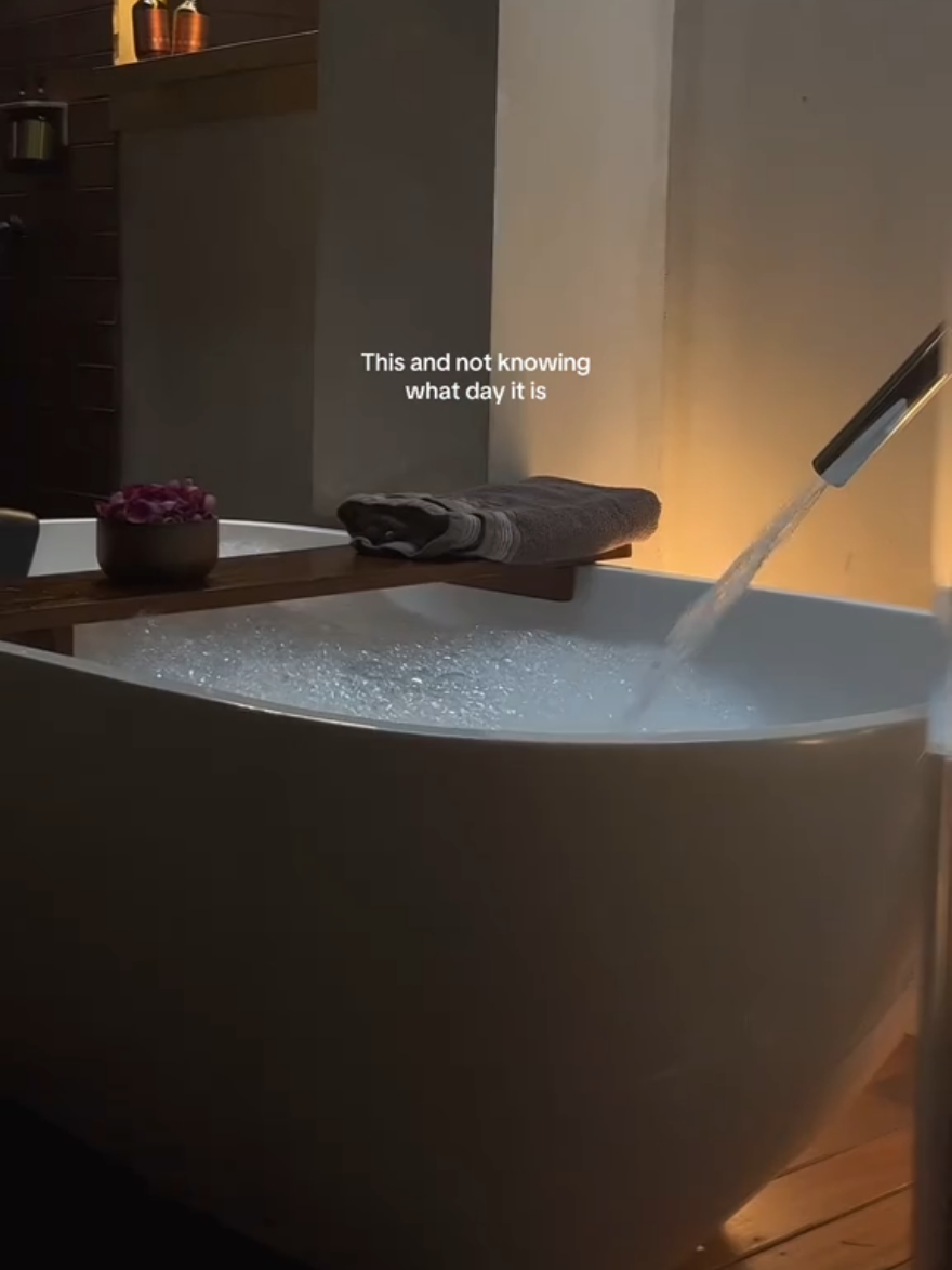 🫧🌸🍵 #selfpampering #massage #massagedate #spadate #healthyliving #dateideas #pamperday #selfcareroutine