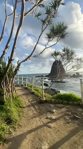 Gausah di ambil pusing,Tuhan menciptakan Alam untuk dinikmati 🍃🙂‍↔️ #foryoupage #papumabeachjember 