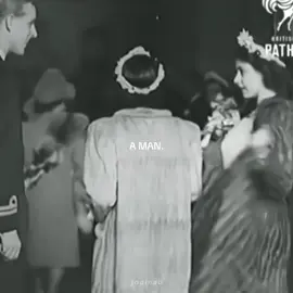 prince philip 🙇🏻‍♀️🧎🏻‍♀️ || ib: @lilibeth_royals93  #queenelizabeth #queenelizabethii #princephilip #aman #fyp #foryou 
