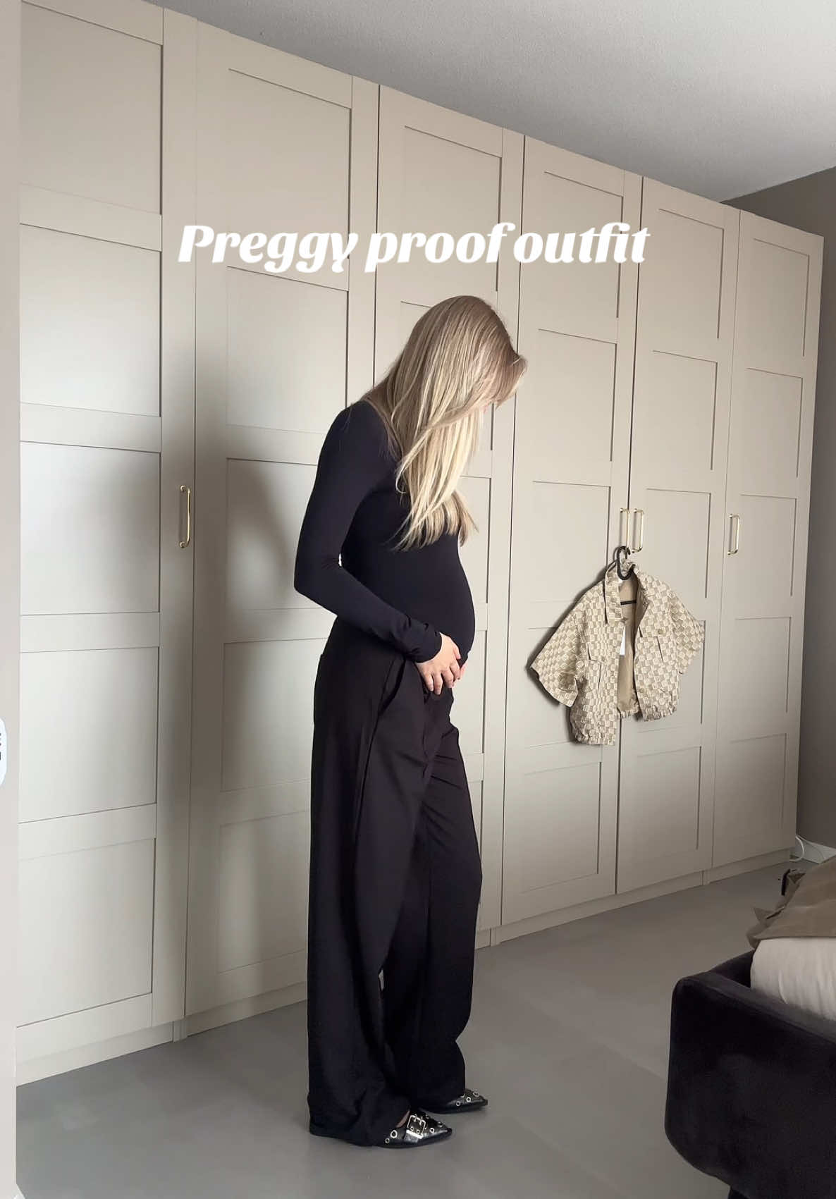 Preggy proof outfit inspo🫶🏼🤰🏼 #zwanger #22weeks #pregnant #outfitinspo #outfit #outfitideas 