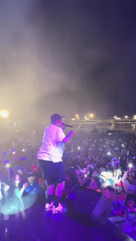 Zim 🇿🇼 Ziyasha kakhulu🔥🔥🔥✨ @TheReal_Scotts Maphuma🇦🇫 @Ricky Lenyora @Linda Mnisi @LawdPorry #EasterTreats #SAMA28 #uncoolmc #djmaphorisa #scottsmaphuma 