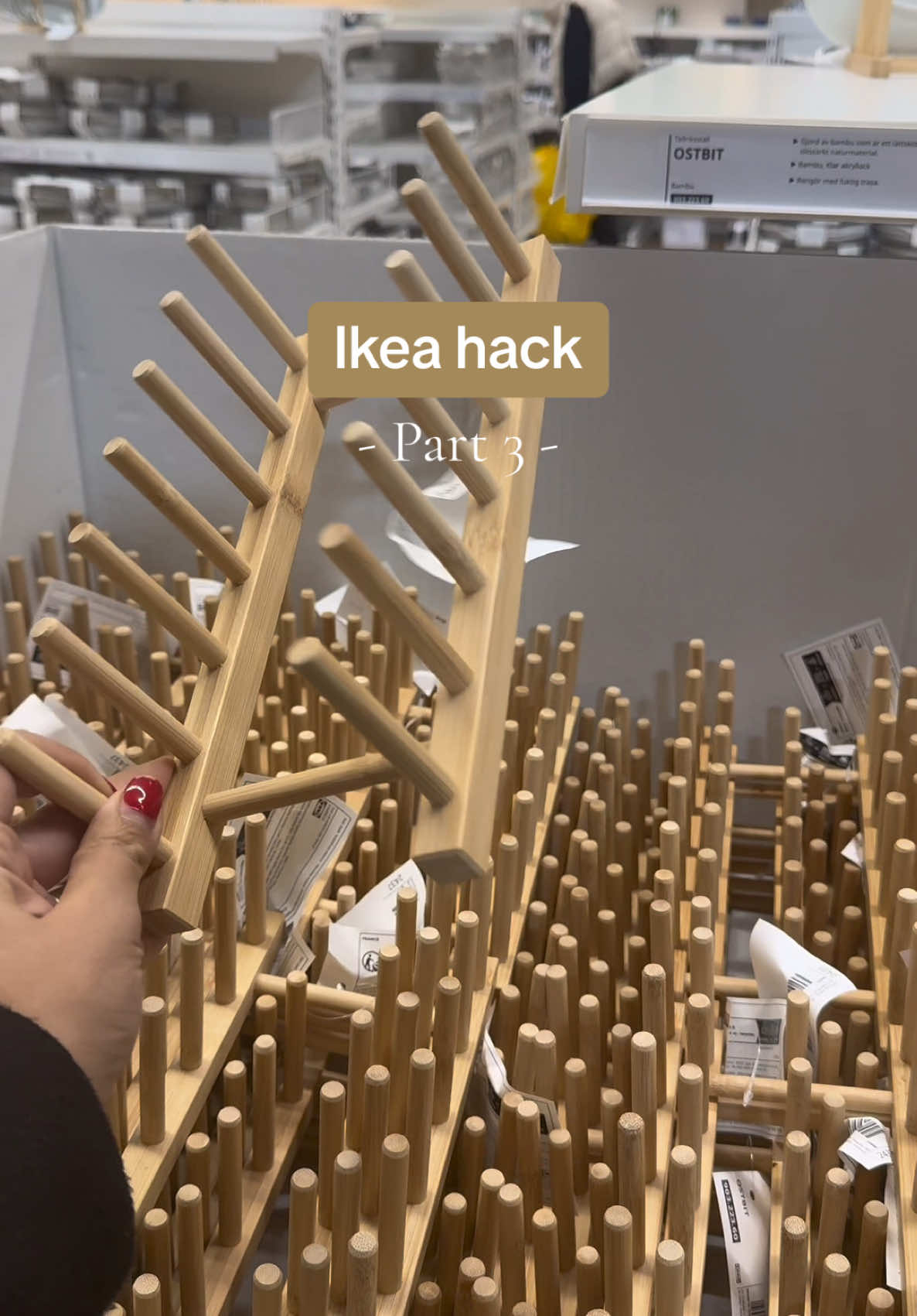 The most convenient IKEA hack store your hand towels! All you need is IKEA OSTBIT plate holders  #ikeastorage #kitchenorganization #KitchenHacks #homeorganization #ikeahackshomedecor 
