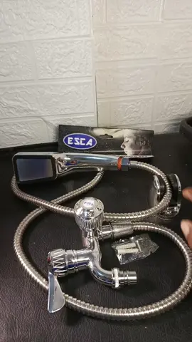 Ganti shower di kamar mandi? Nggak perlu keluar budget besar! Pakai Shower Set ESCA, udah dapet: Kepala shower Selang Keran Tempat kepala selang Bonus mur tanam & sekrup Dan semua itu bisa kamu dapetin nggak sampai 70 ribuan! Lagi promo, jadi pastikan kamu checkout lewat keranjang sebelah kiri, biar makin hemat! #ShowerESCA #PromoKamarMandi #ShowerMurah #ShowerSetLengkap #KeranjangKiriAja #promotiktok 