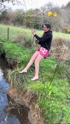 Took the dogs down the river for a swim….. Ellie decided to join them 🤣🤣#ropeswingfail #countrylife #riverswimming #funonthefarm @Ellie_Chuds 