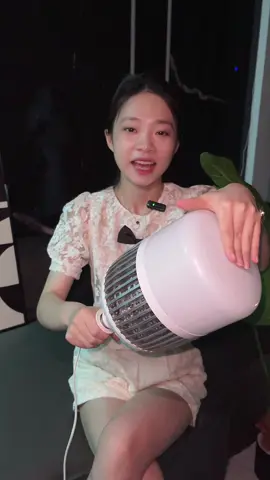 Bóng đèn to 200w chiếu sáng kho xưởng, nhà cửa#tiktokshop #bongden #xuhuong #muataitiktok #bongdenledsieusang #bongden200w #xuhuongtiktok 