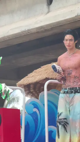 สงกรานต์แรกของวินเม ไม่ธรรมดาแน่นอน😺✨🐰#winmetawin ##kingPowersongkran1025xWinMetawin #เทรนด์วันนี้ #fypシ゚viral🖤tiktok #ฟีดดดシ 